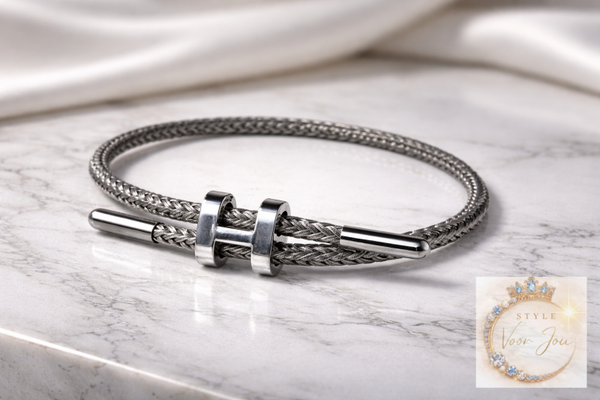 ✨ Gevlochten stalen armband – minimalistische elegantie
