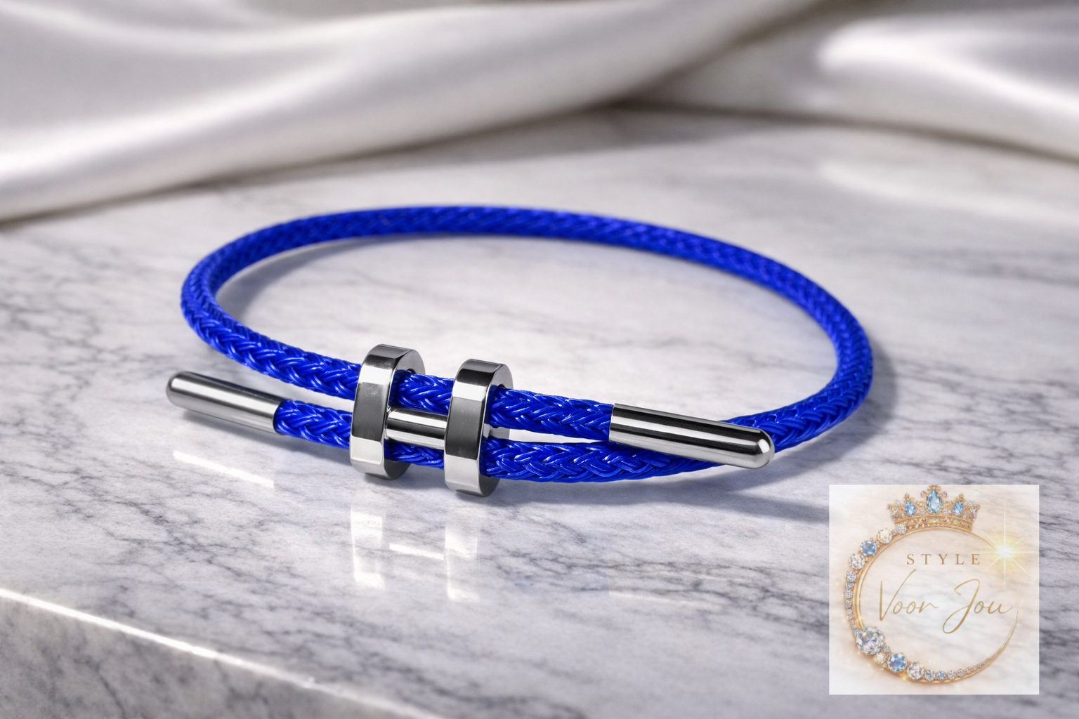 ✨ Gevlochten stalen armband – minimalistische elegantie