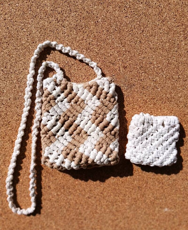 Zigaria+ pochette blanche + boucle d'oreille + Porte-lunettes