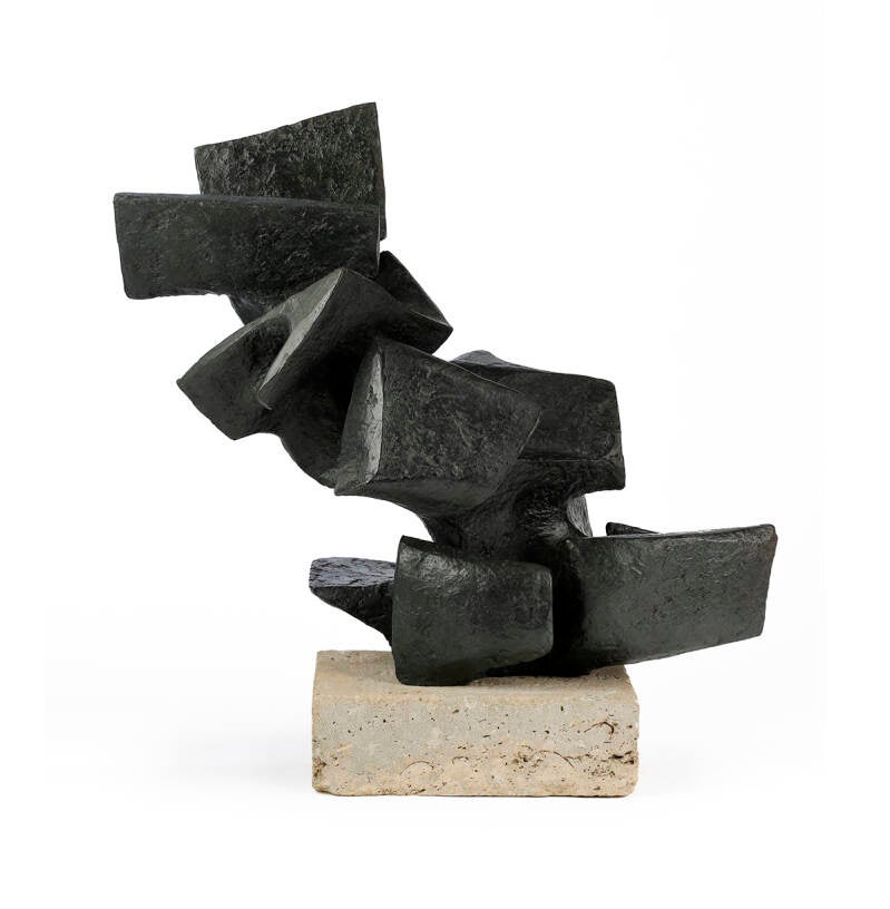 Alicia Penalba - Imanta Brisée bronze sculpture - Penalba Research Center