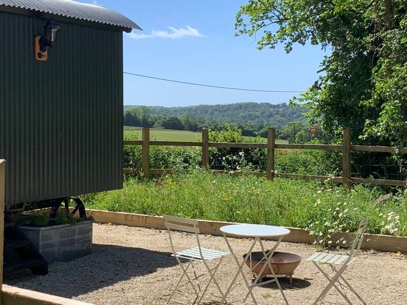 shepherd-s-hut-bbq-area-standard.jpg