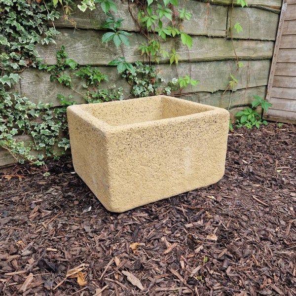 The Cotswold Quoin Pot