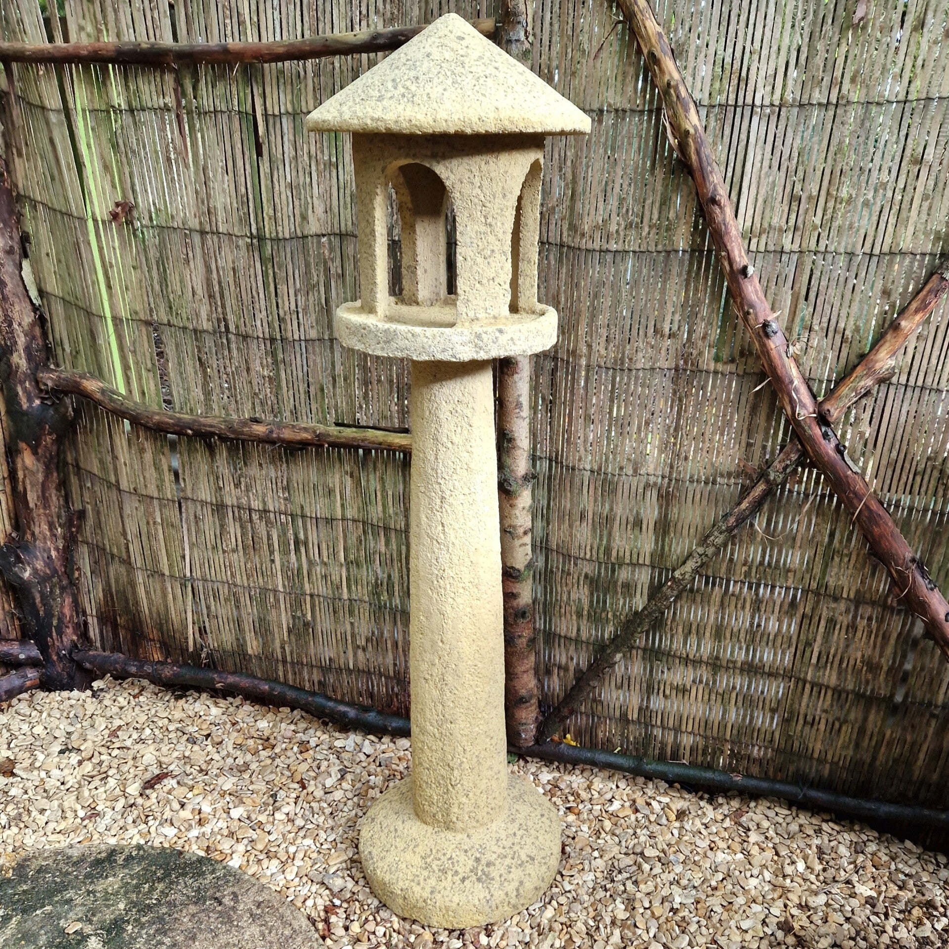 Cotswold Round Bird Table