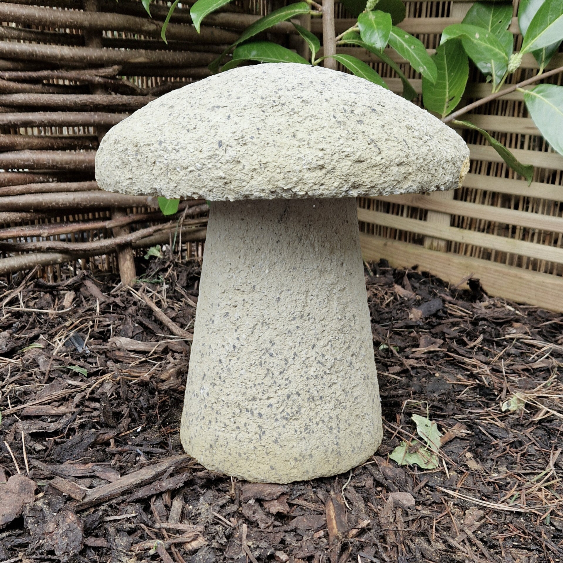 Cotswold Round Staddle Stone