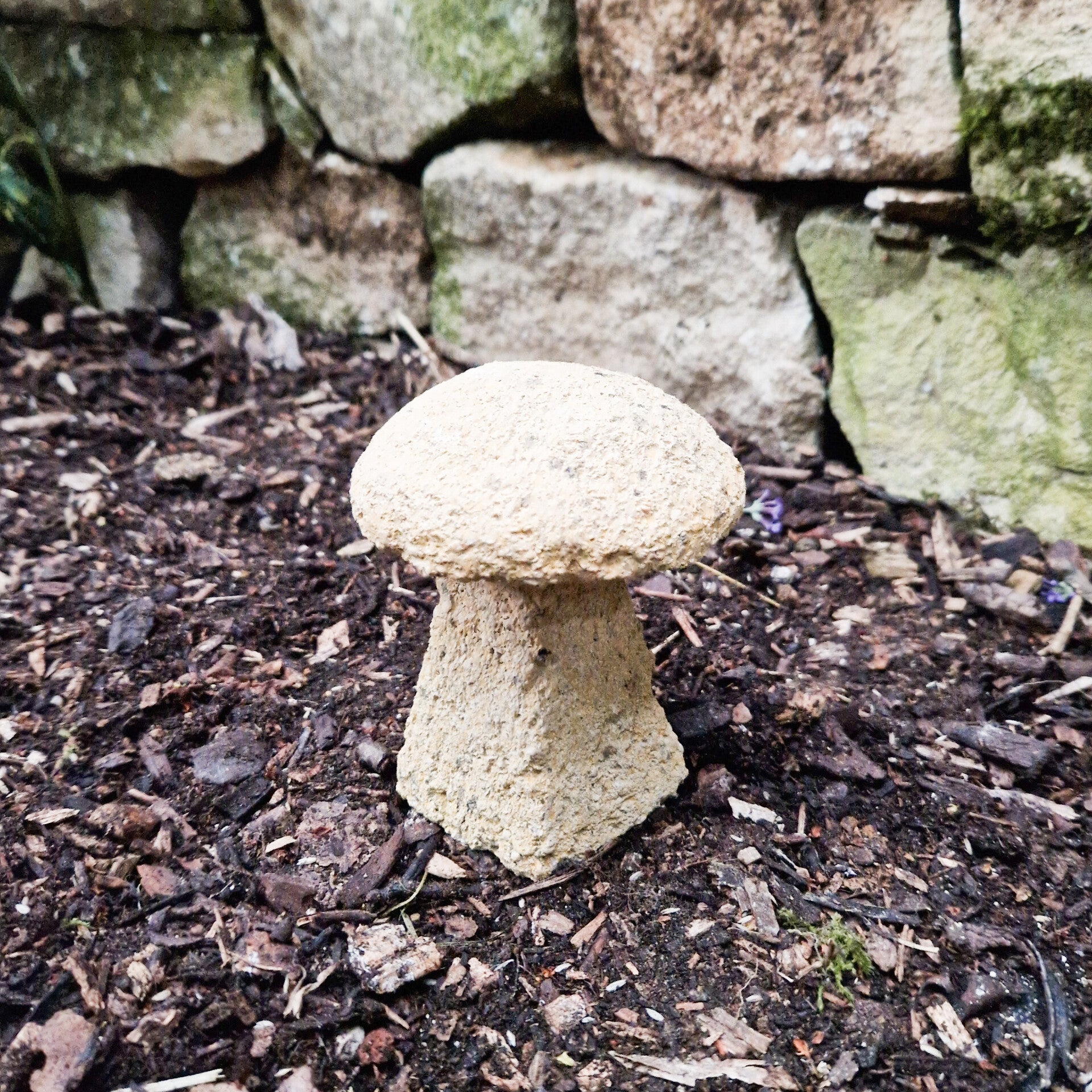 Cotswold Staddle Stone B