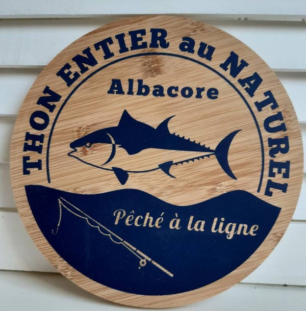 Franse houten onderzetter met leuke blauwe afbeelding van een vis THON ENTIER au NATUREL