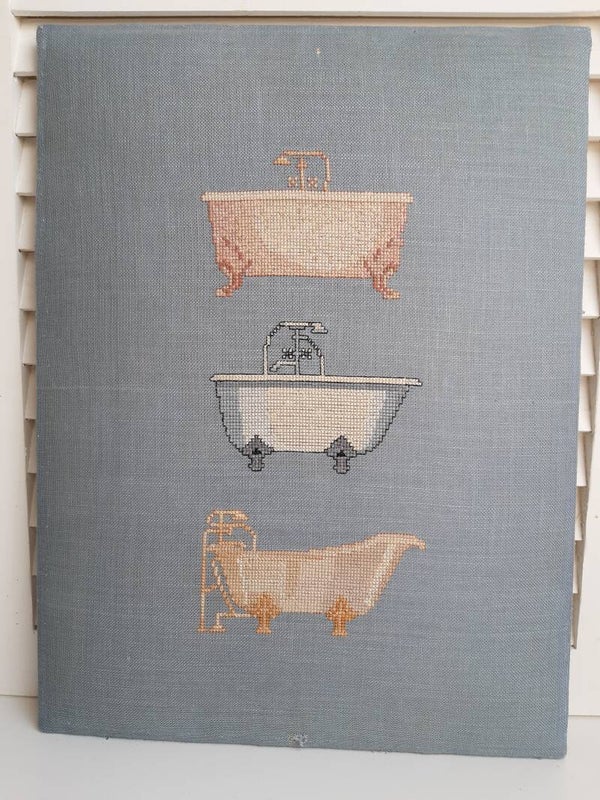 Franse Brocante blauw geborduurd schilderij  les bains