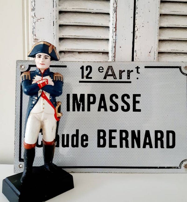 Wit Straatnaambord uit Marseille IMPASSE CLAUDE BERNARD
