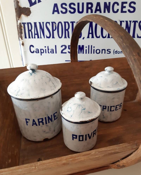Franse Brocante wit emaille voorraadpotten FARINE/ EPICES/ POIVRE