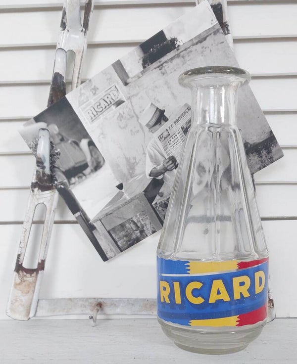 Oude ronde RICARD karaf