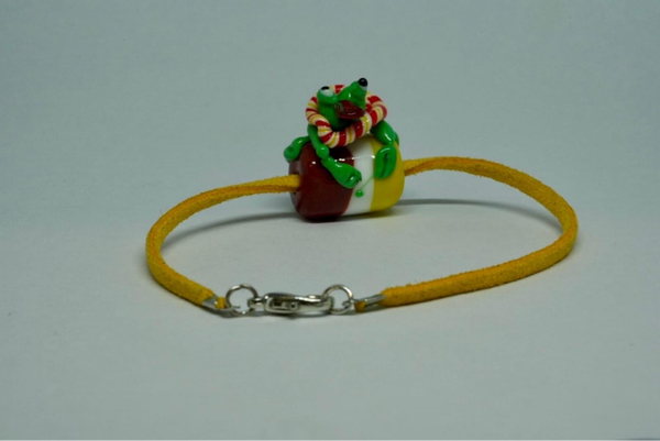 Armband Oeteldonk kikker met sjaal