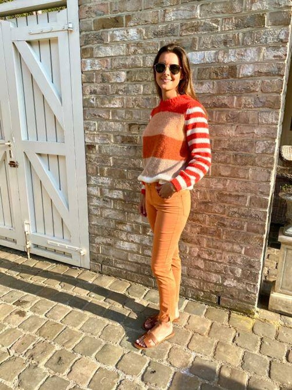 Knitwear wit-oranje streep 
