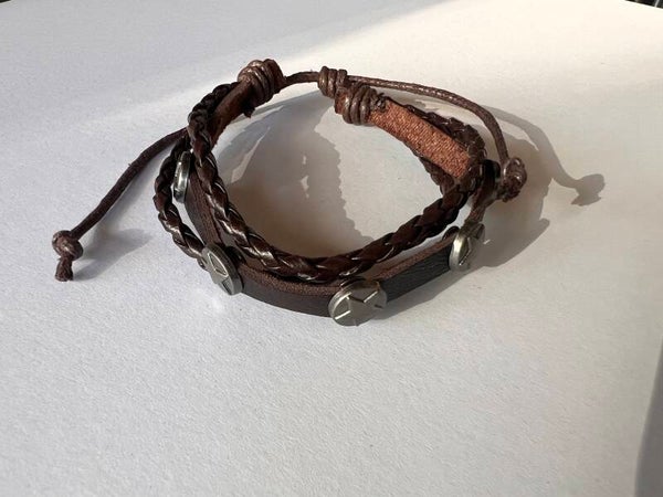 Bracelet 32