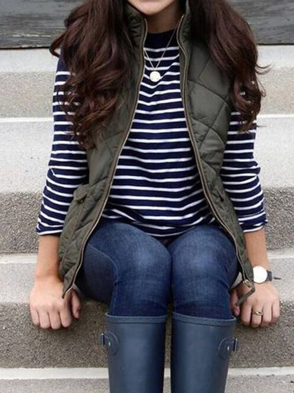 Veste sans manche, couleur vert armée