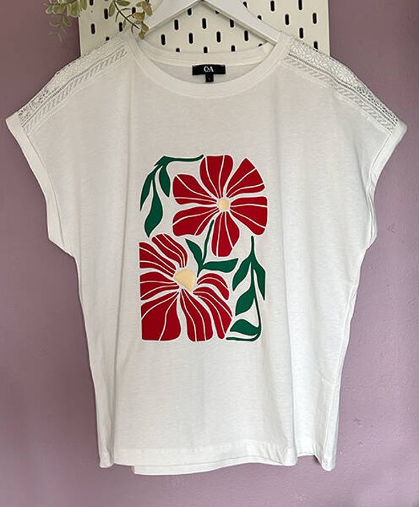 T-shirt met naam, illustratie of foto