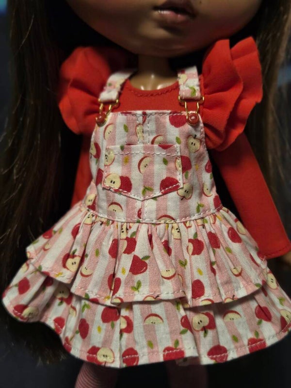 Overall Dress for Blythe doll./ apples