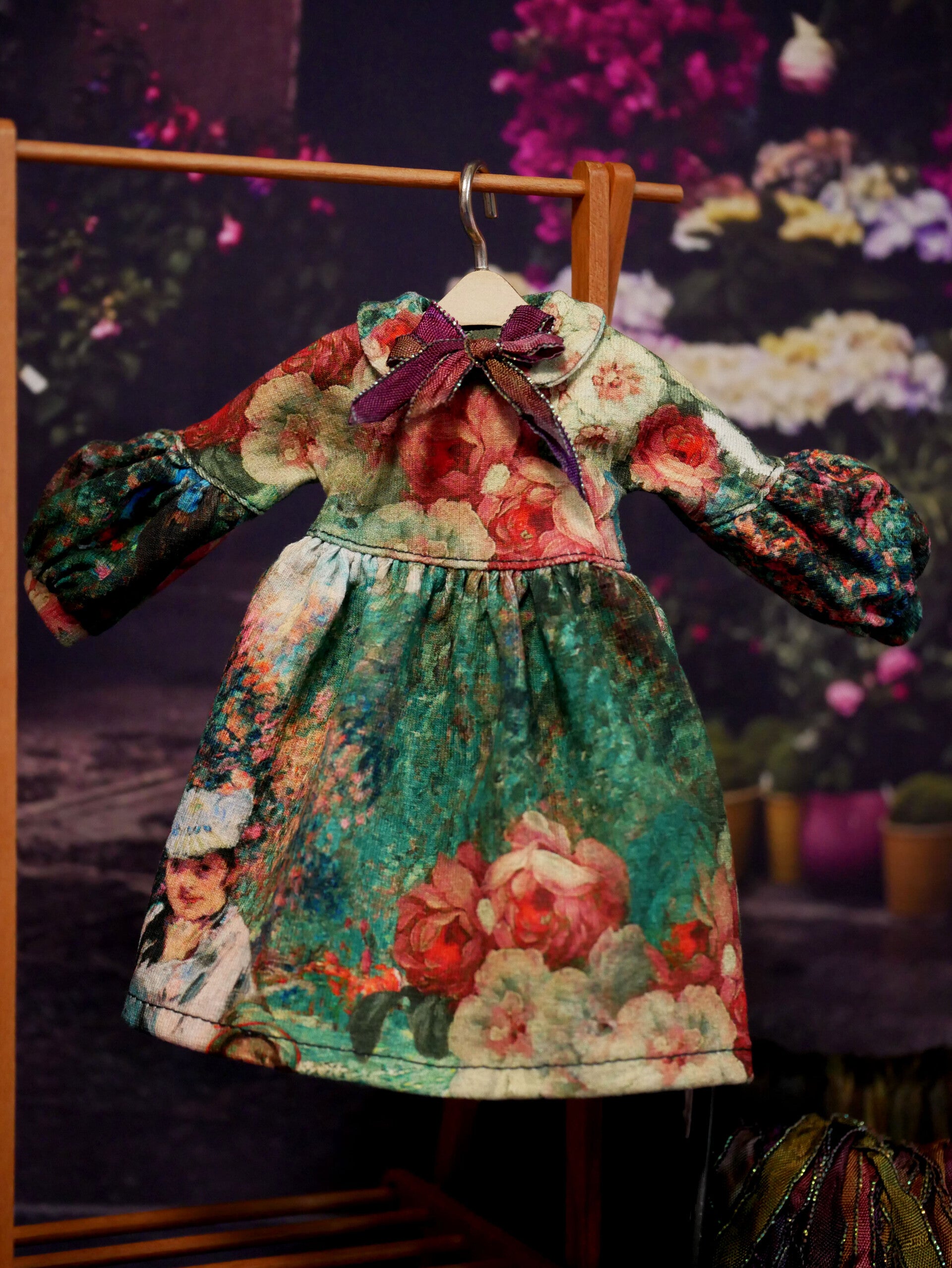 Floral print jersey fabrics dress for Blythe doll./ 0001