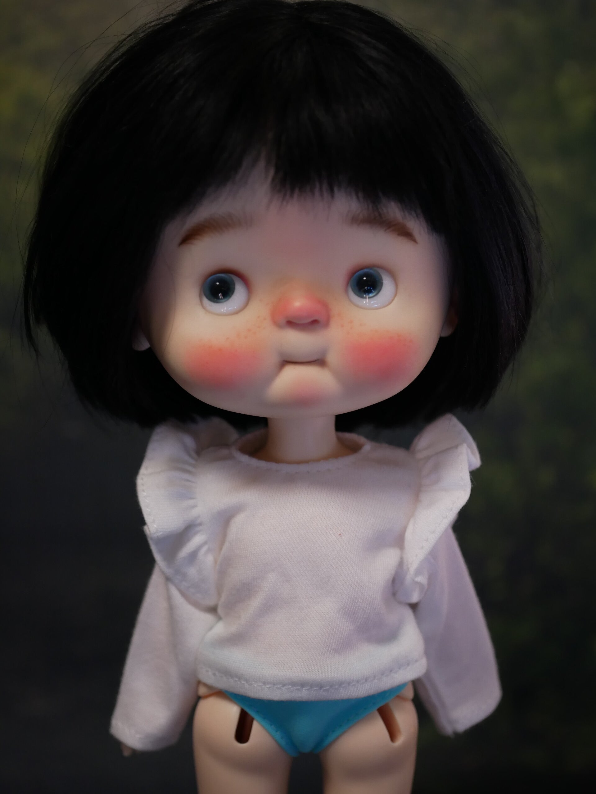 Long sleeve T-Shirt for Qbaby/ big fish body/ with ruffle White