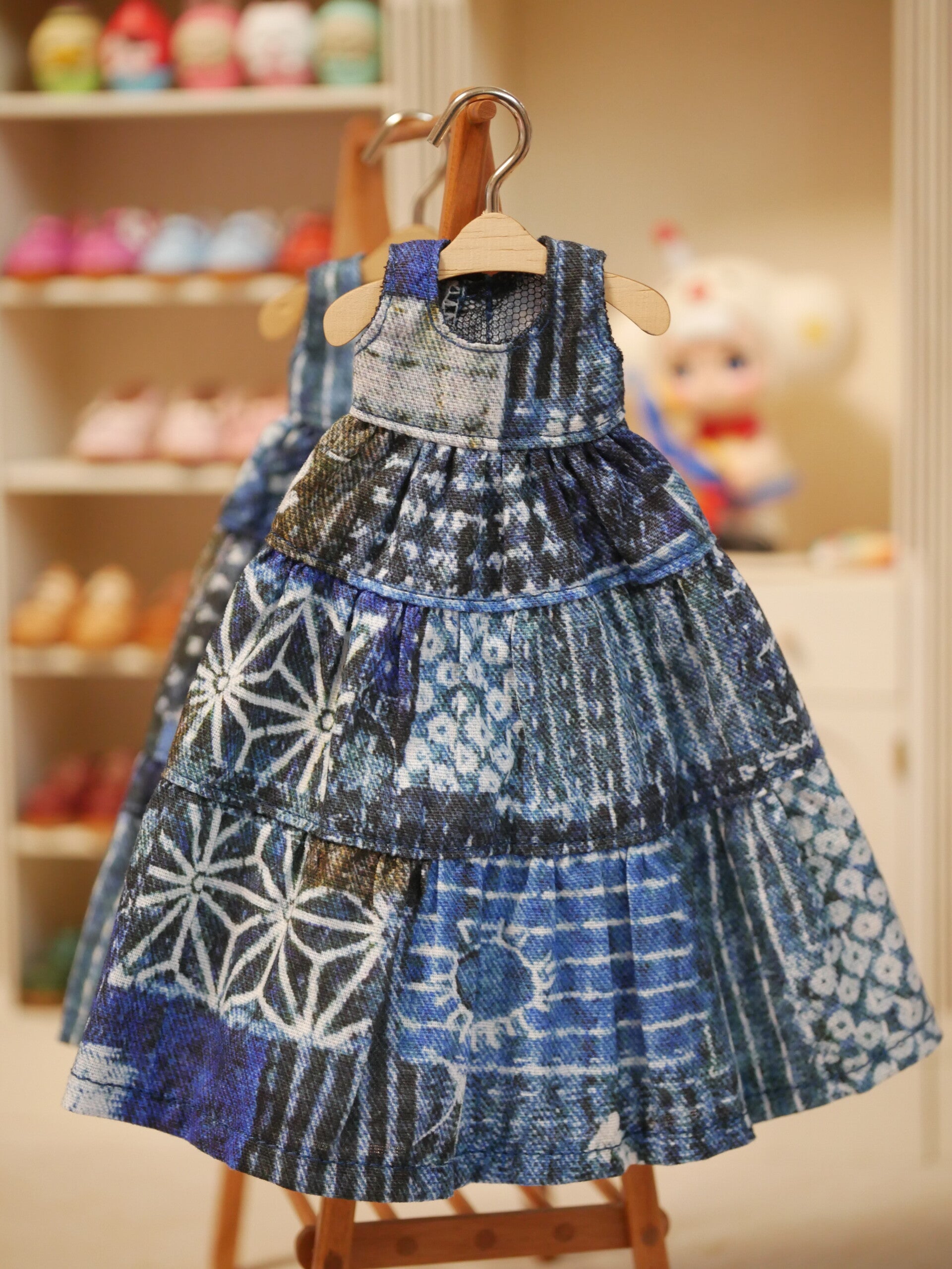 Beautiful long dress for Blythe doll.006