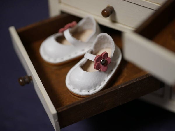 Leather shoes with flowers for Blythe, Holala, Monst doll./ White