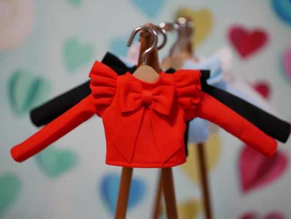 T-Shirt butterfly sleeves with bow for Blythe doll. / Red
