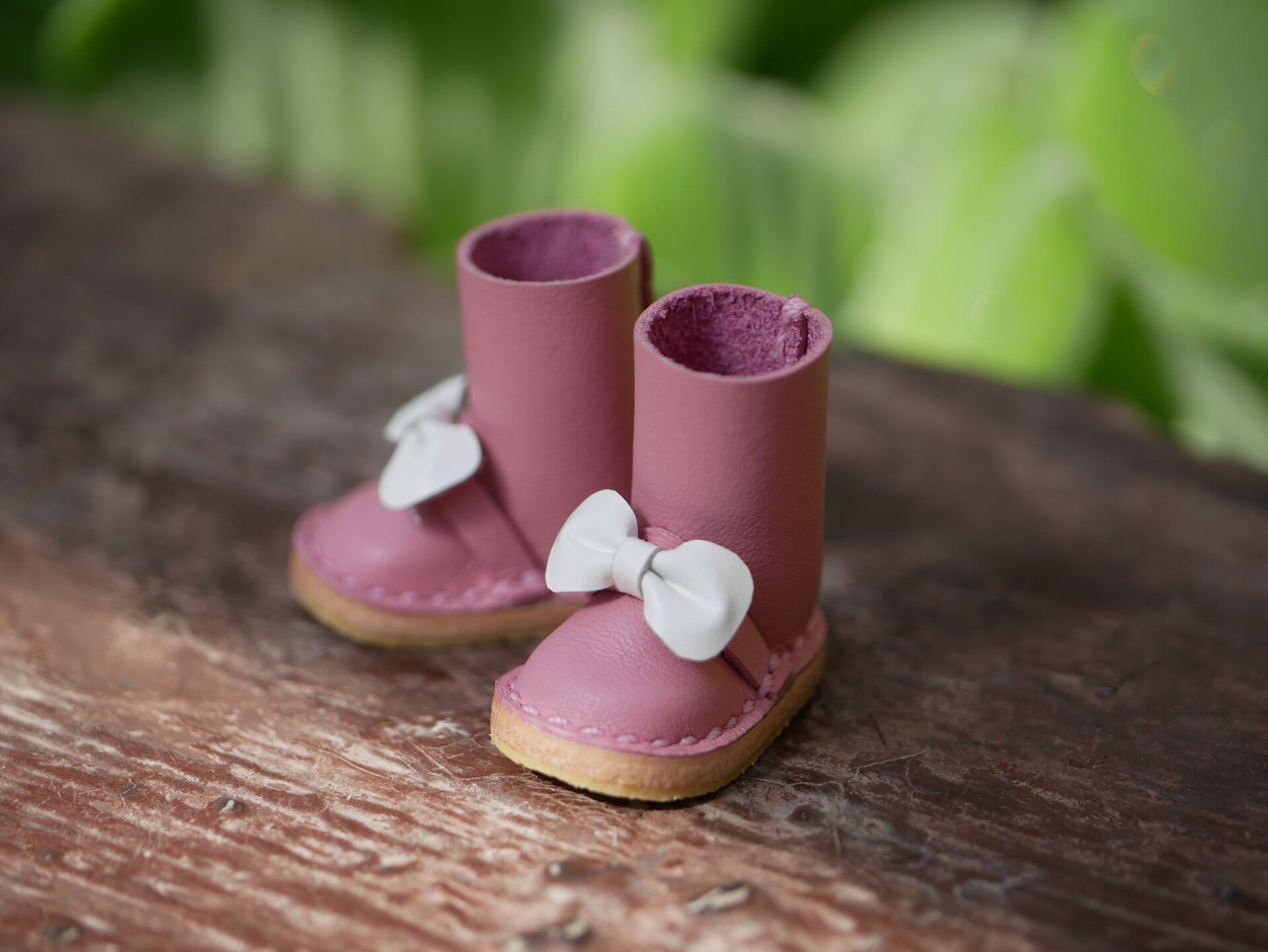 Leather boots with bow for Blythe Joint Body. / Pink-white