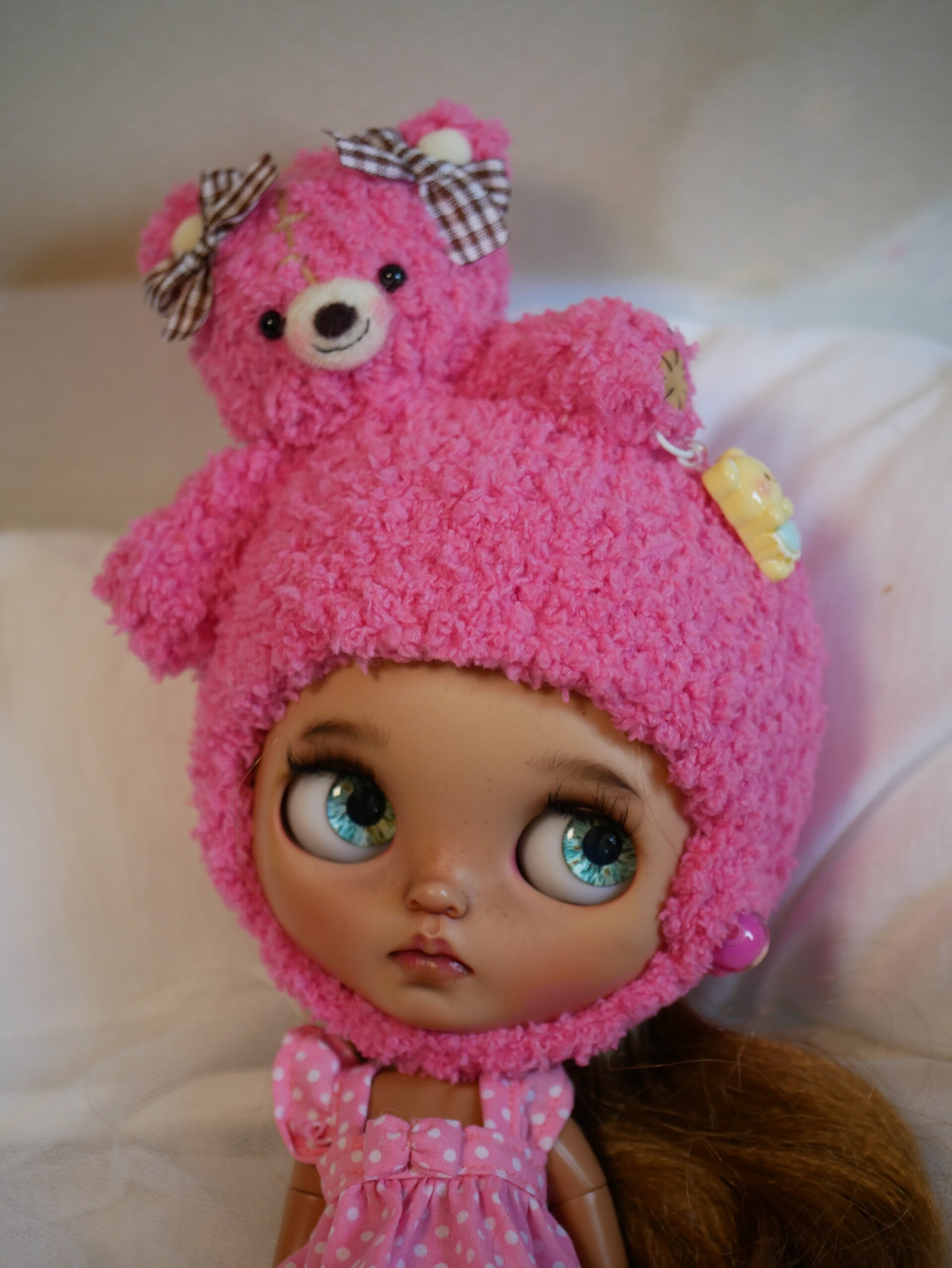 Blythe crochet Bears Hat./ Hot Pink Bear/ black