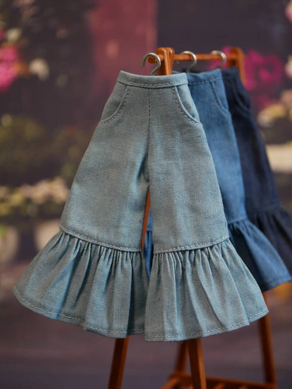 Pants with ruffle for Blythe doll. / Denim Lt blue 01