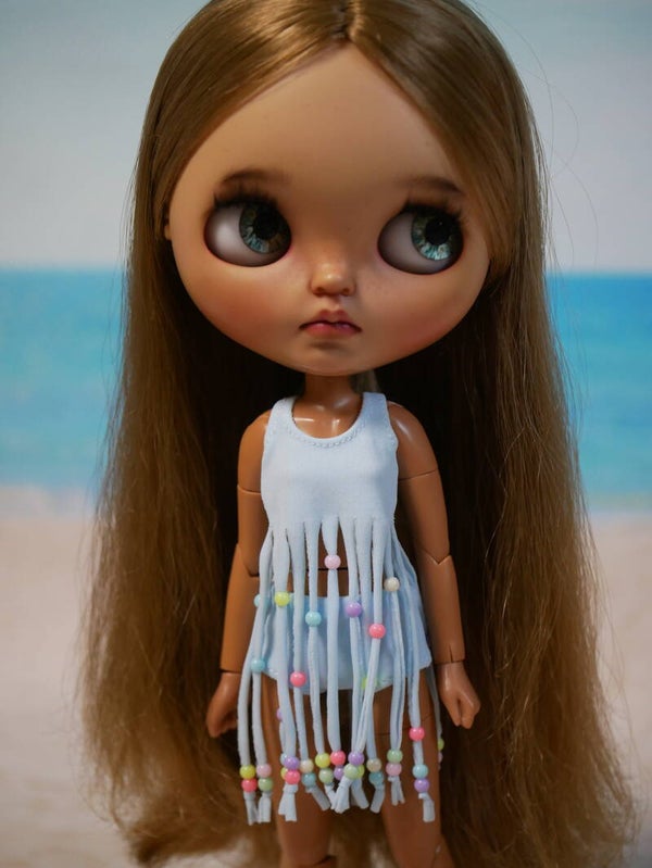 Cute beaded beach outfits with stretch fabrics./ Blue