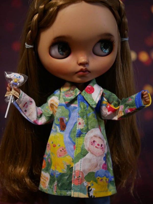 Cute and colorful jacket for Blythe doll.