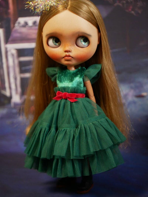Beautiful Christmas dress for Blythe dolls./ Green