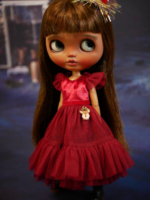 Beautiful Christmas dress for Blythe dolls./ Dk red