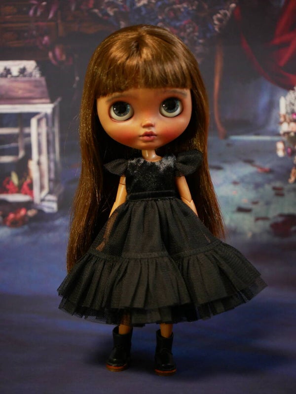 Beautiful Black dress for Blythe dolls.