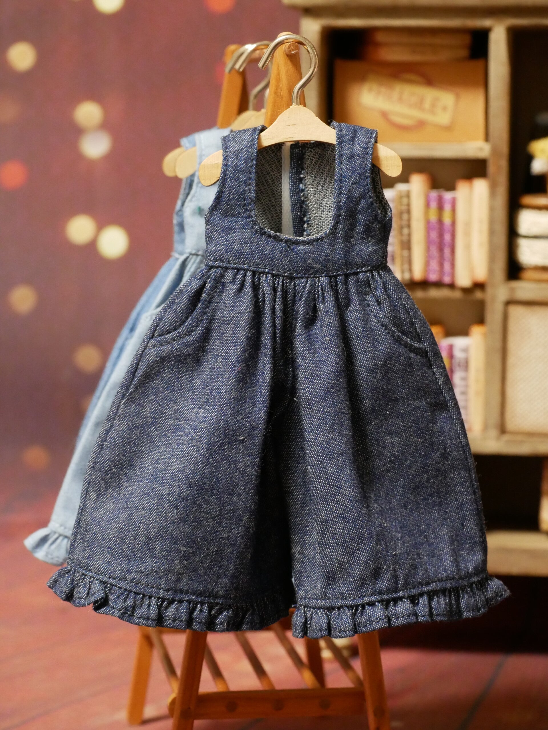 Denim Overalls with ruffle for Blythe doll. Dk Blue