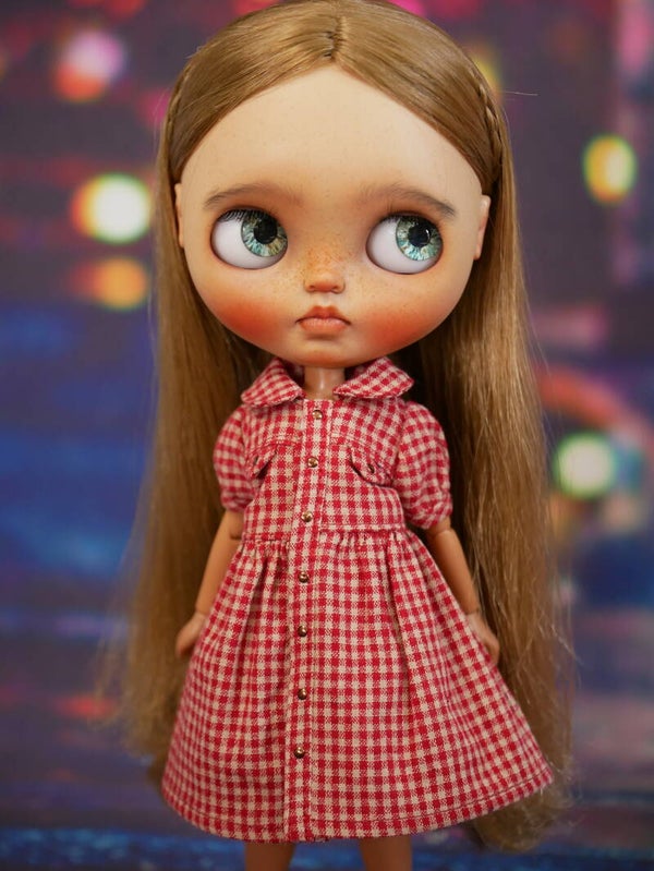 Beautifully Plaid Gingham Shirt Dress./ red/white