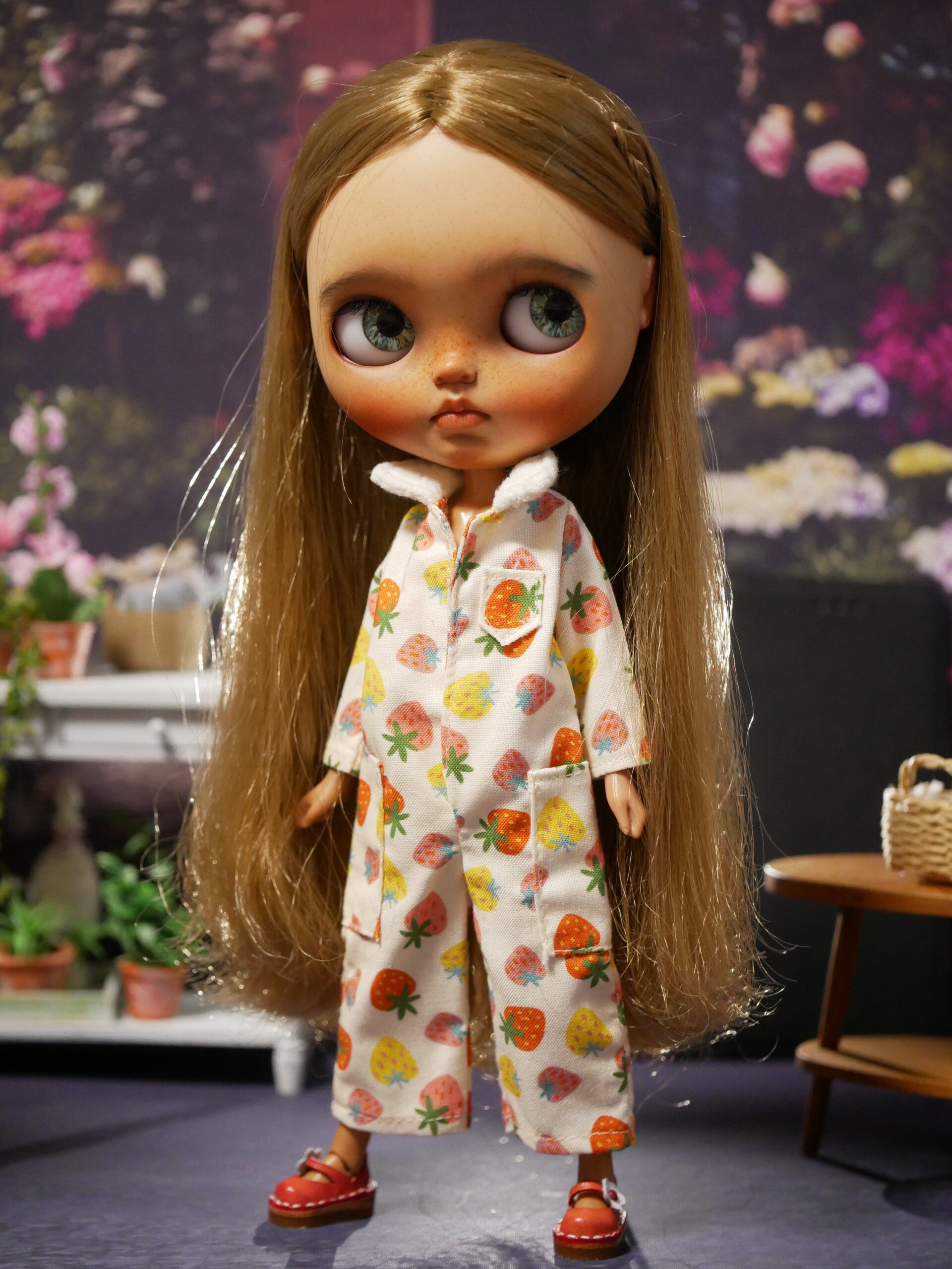 Blythe jumpsuit./ strawberry print