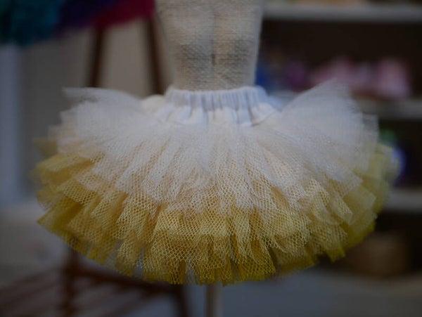 Beautiful ombré Skirt for Blythe doll. Yellow 6 cm
