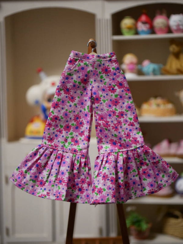 Pants with ruffle for Blythe doll. / Pink /lilac flowers