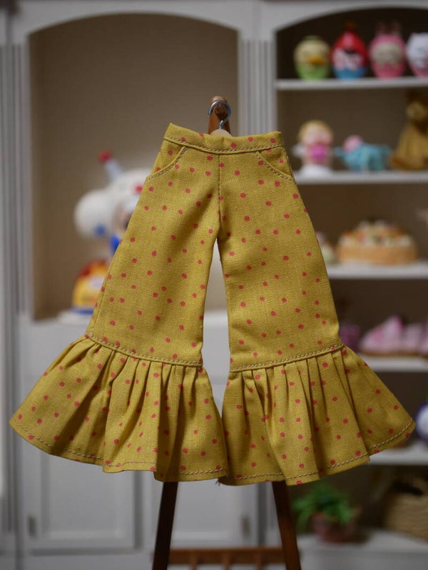 Pants with ruffle for Blythe doll. / mini dots Ochre yellow/pink
