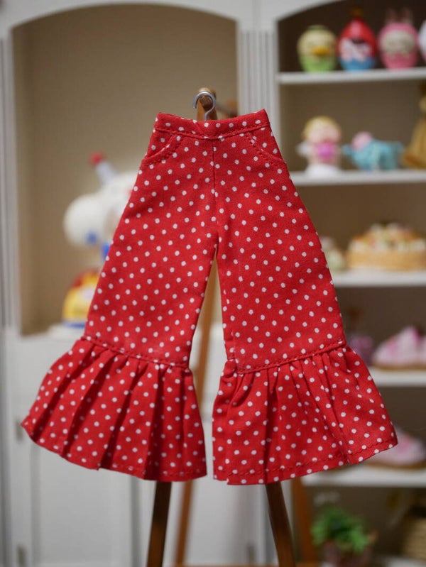 Pants with ruffle for Blythe doll. / Red/mini white dots