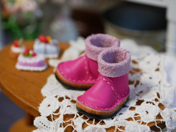 Handmade Leather Boots for Blythe, Monst & Holala Dolls./ Hot Pink