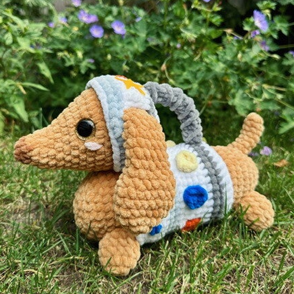 Space dog crochet pattern