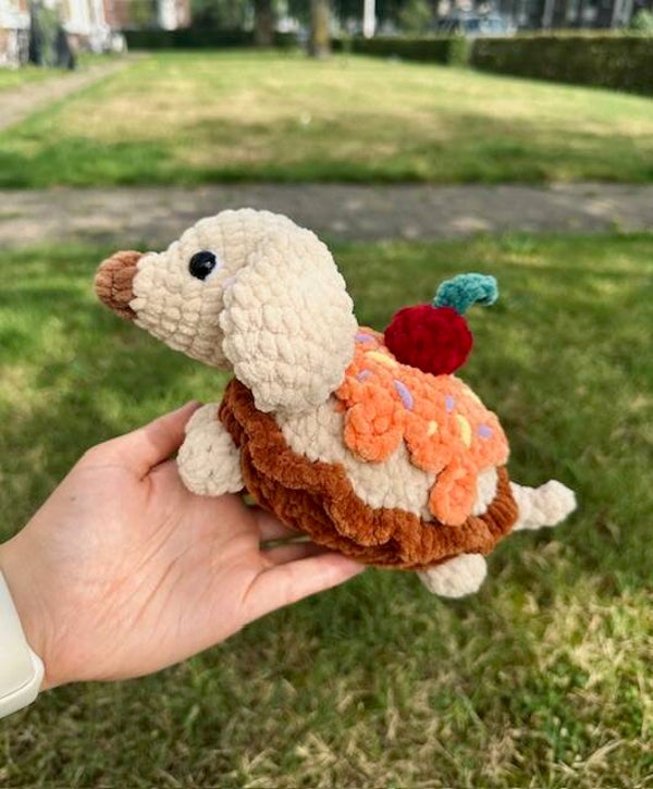 Cupcake Pup Crochet Pattern