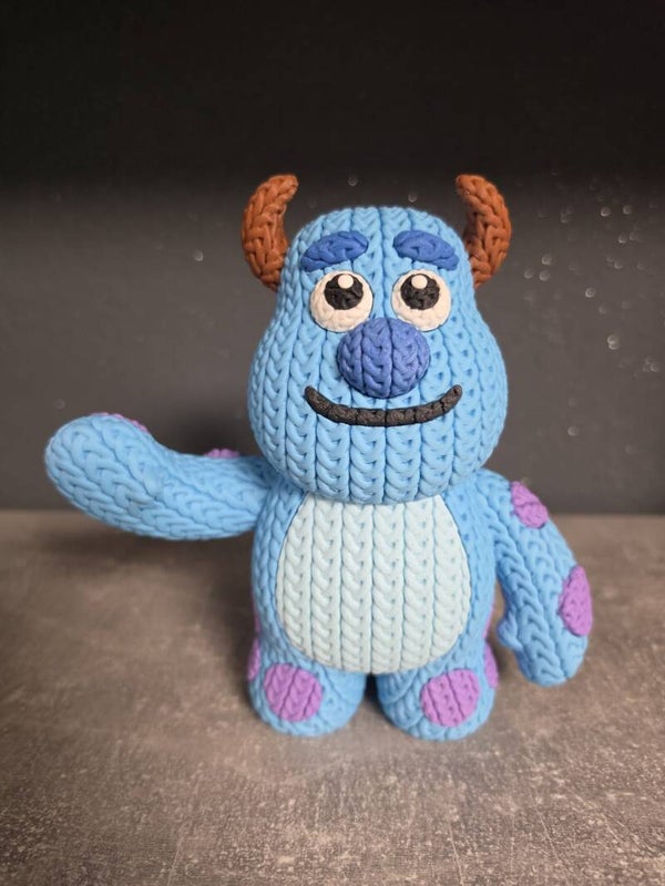 Figurine style crochet – Gentle Blue Monster Edition