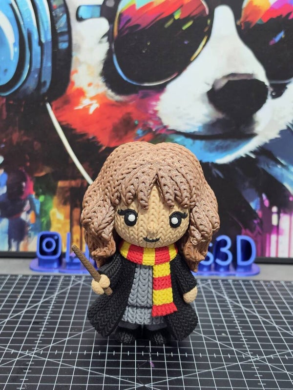 Figurine style crochet – Brilliant Witch Edition
