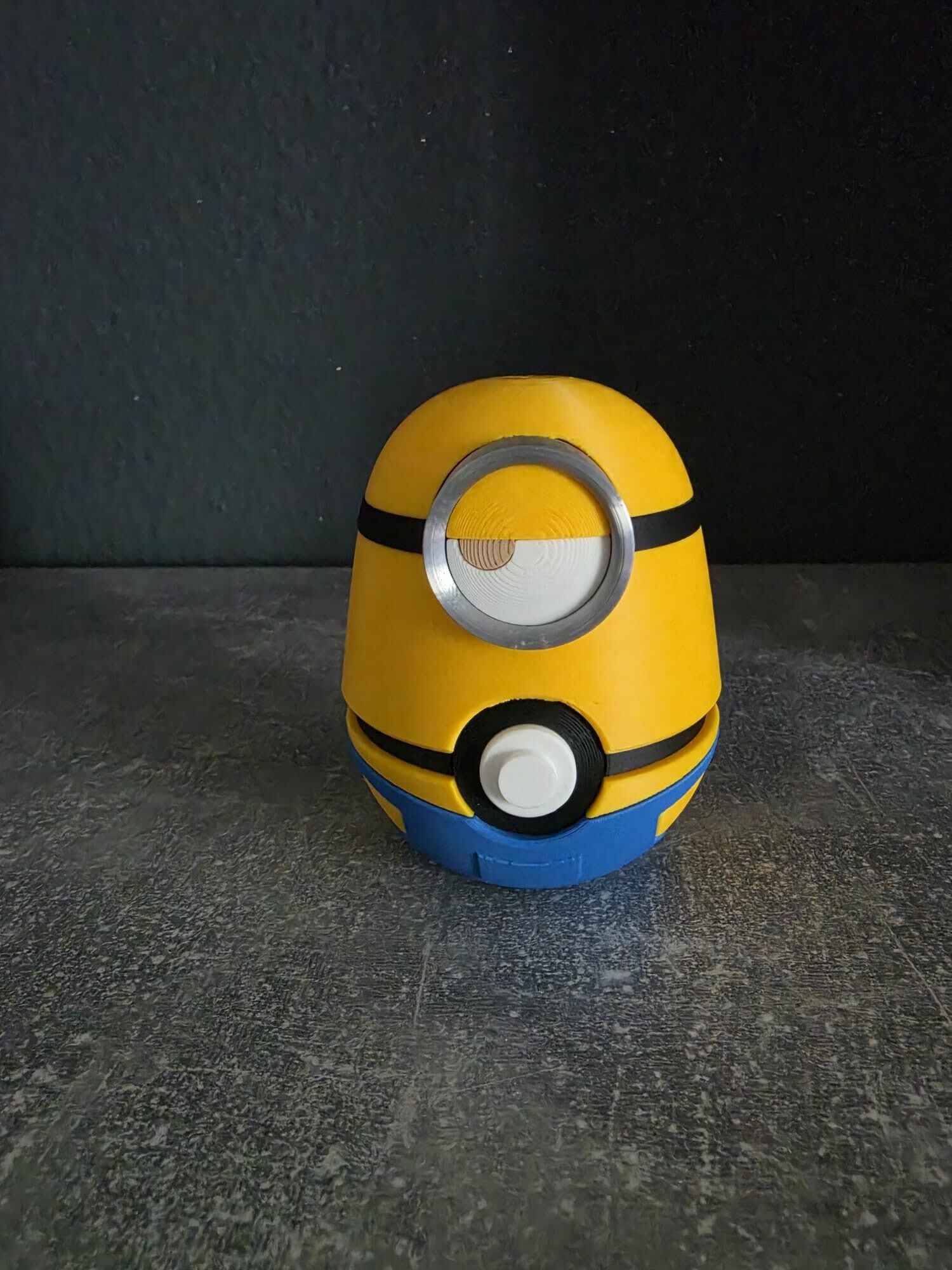 💛👁️ Magic Sphere – One-Eyed Yellow Helper Edition