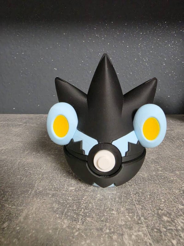 #0405 Licht Ball – Thunder Lion Edition