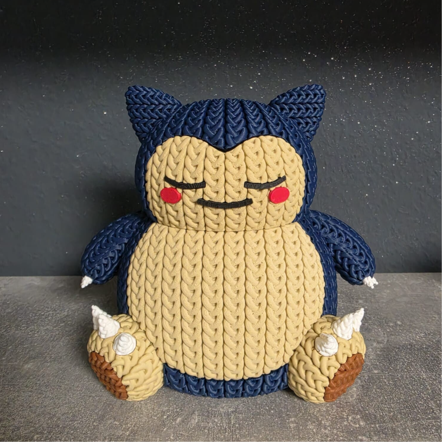 Figurine style crochet inspirée d’un adorable monstre dormeur