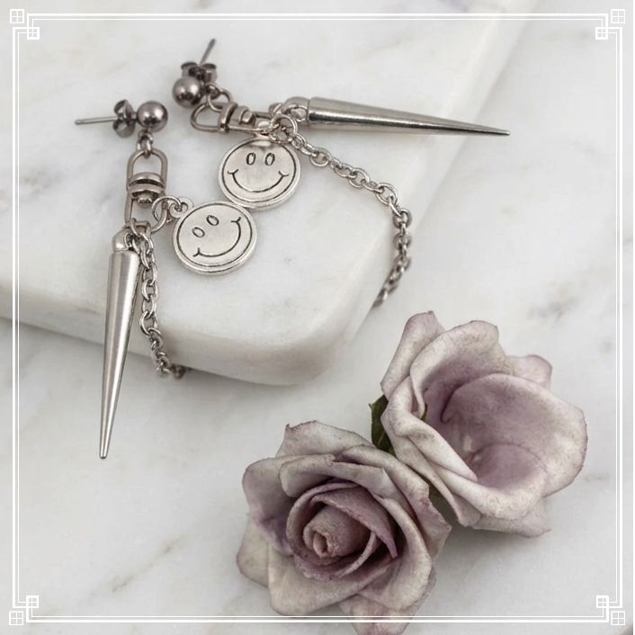 Charm earrings