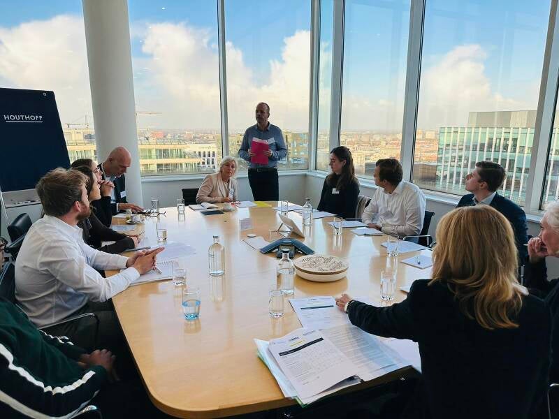 Zakelijke mediation.jpg